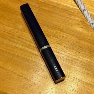 Avon Lipstick nude pink